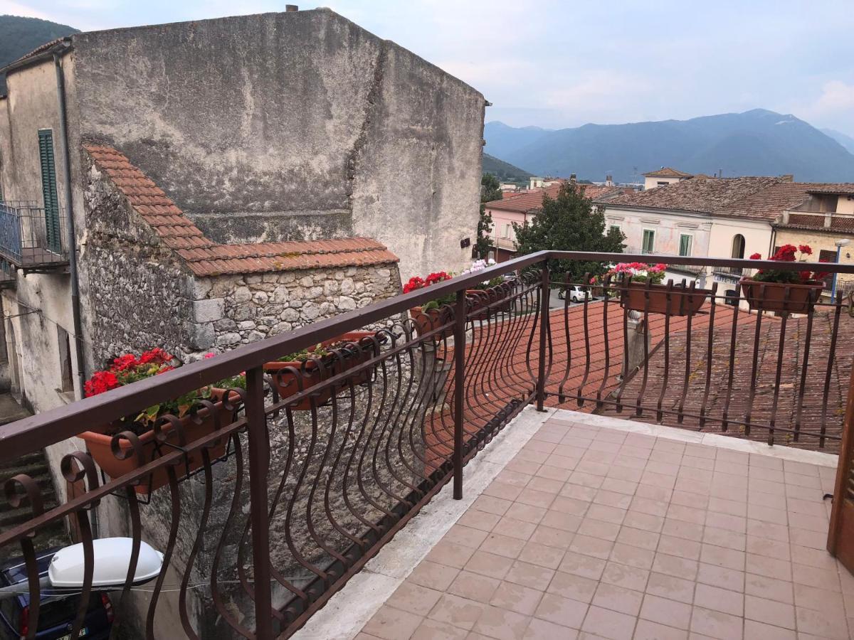 Bed And Breakfast Il Cavaliere Pozzilli Bagian luar foto