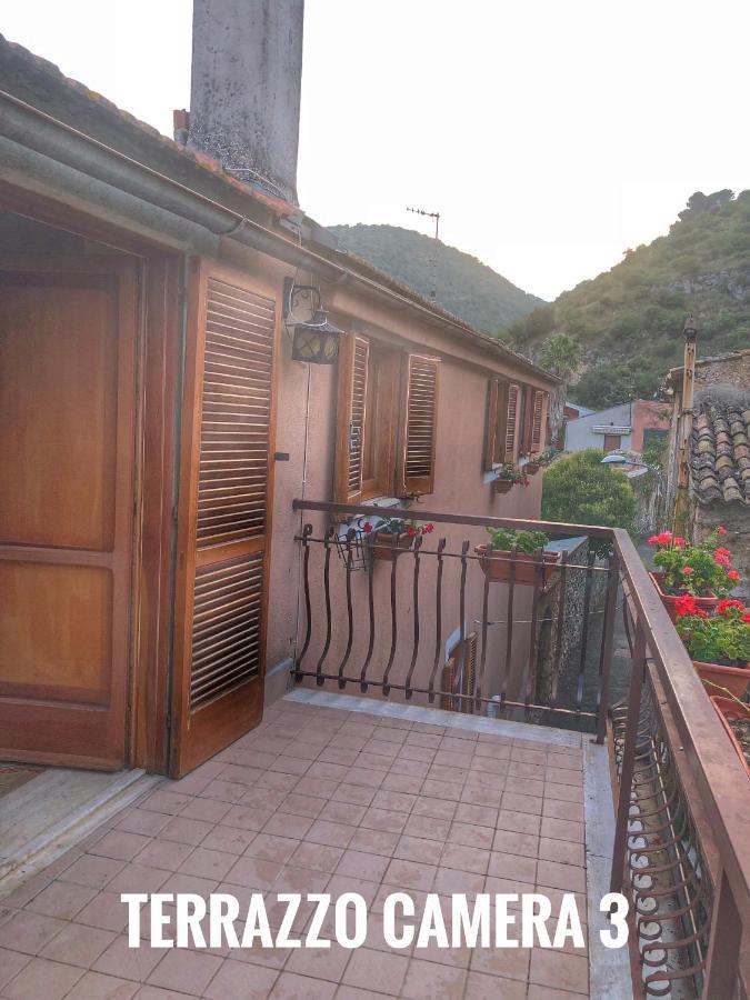 Bed And Breakfast Il Cavaliere Pozzilli Bagian luar foto