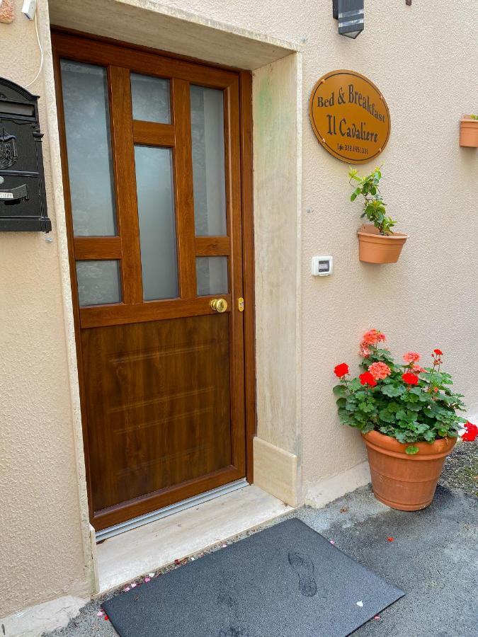 Bed And Breakfast Il Cavaliere Pozzilli Bagian luar foto